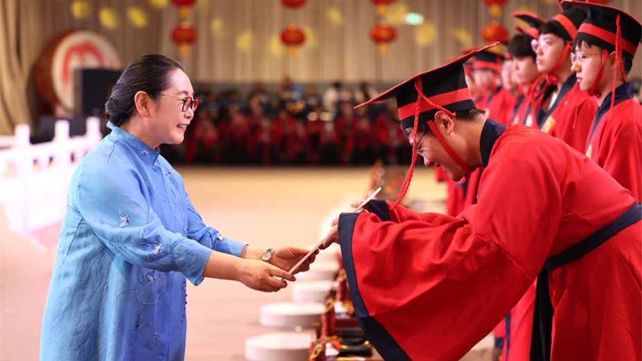 金秋扬帆，逐梦远航！乐鱼官方网站学子成人礼仪式