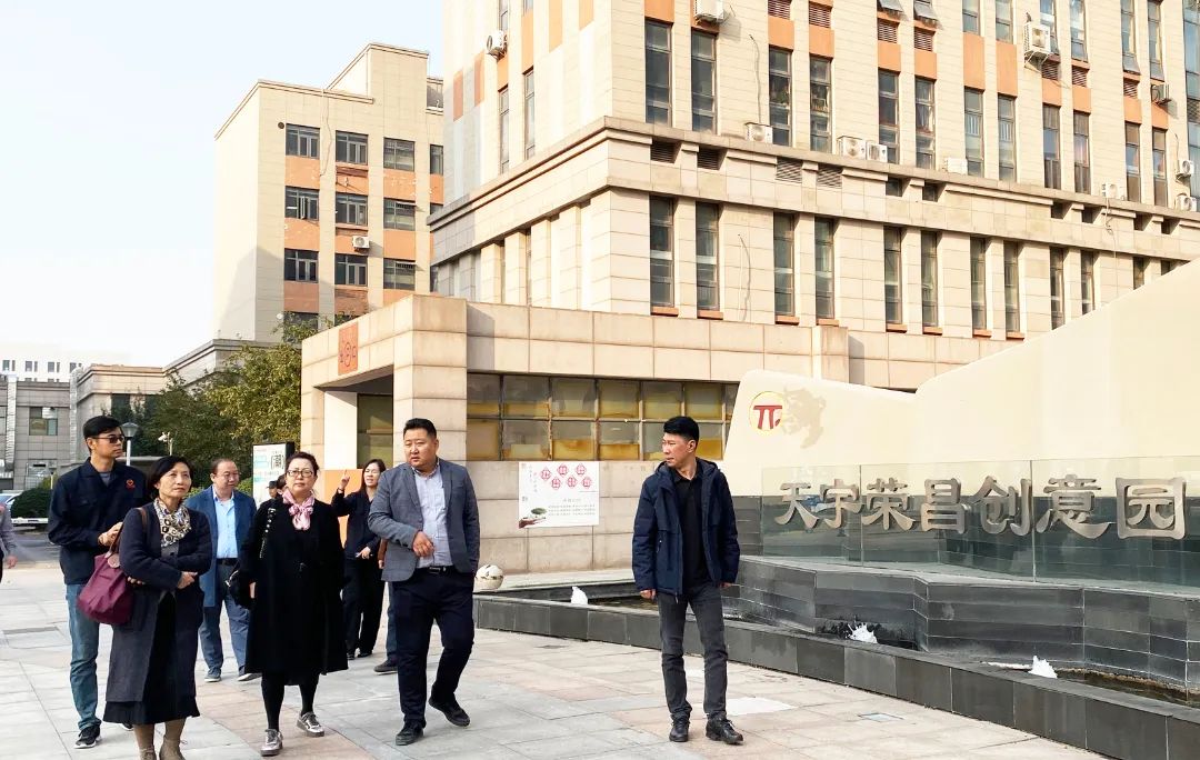 undefined 图片关键词