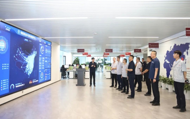 迁安市九江煤炭储运有限公司总经理缪汝学一行到乐鱼官方网站集团座谈交流