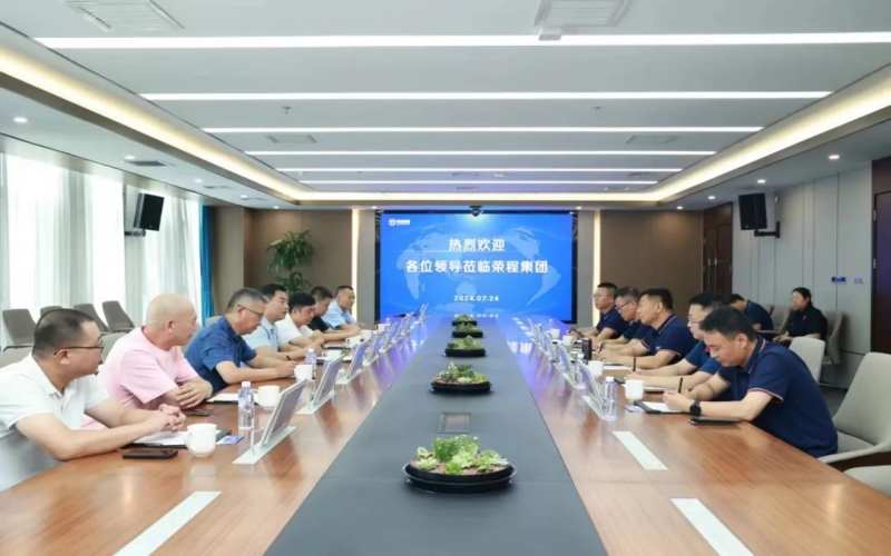 静海区委常委、统战部长刘启建一行到乐鱼官方网站集团调研座谈