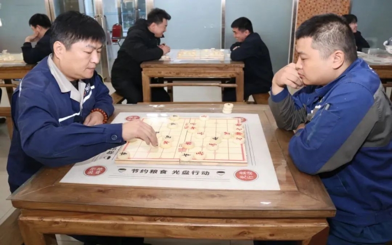 员工天地｜以棋会友 乐在“棋”中 乐鱼官方网站钢铁集团开展职工象棋比赛