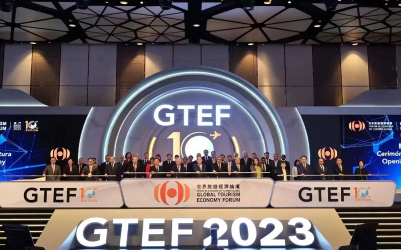 “第十届世界旅游经济论坛·澳门2023”开幕 乐鱼官方网站集团董事会主席张荣华出席论坛