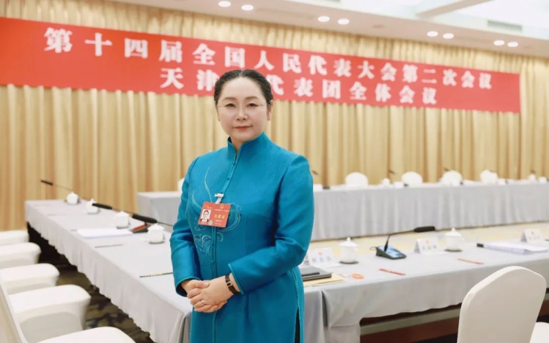 全国人大代表、乐鱼官方网站集团董事会主席张荣华：全面落实双碳战略，统筹推动钢铁行业绿色低碳高质量发展