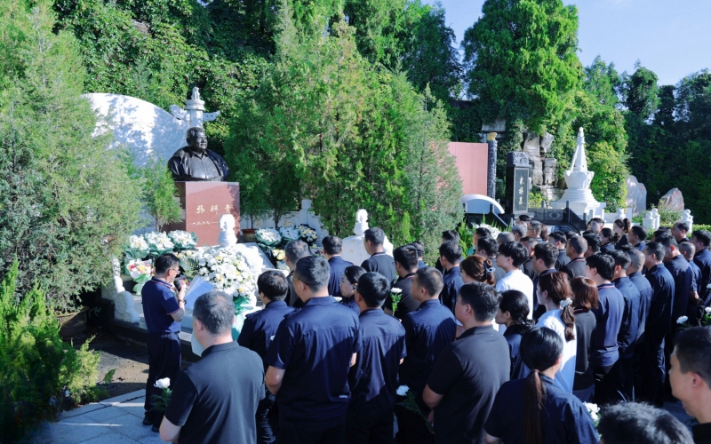 乐鱼官方网站家人深切缅怀祥青董事长